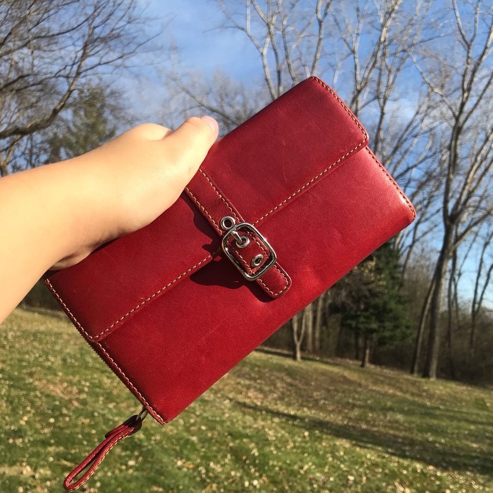 VINTAGE COACH WALLET!